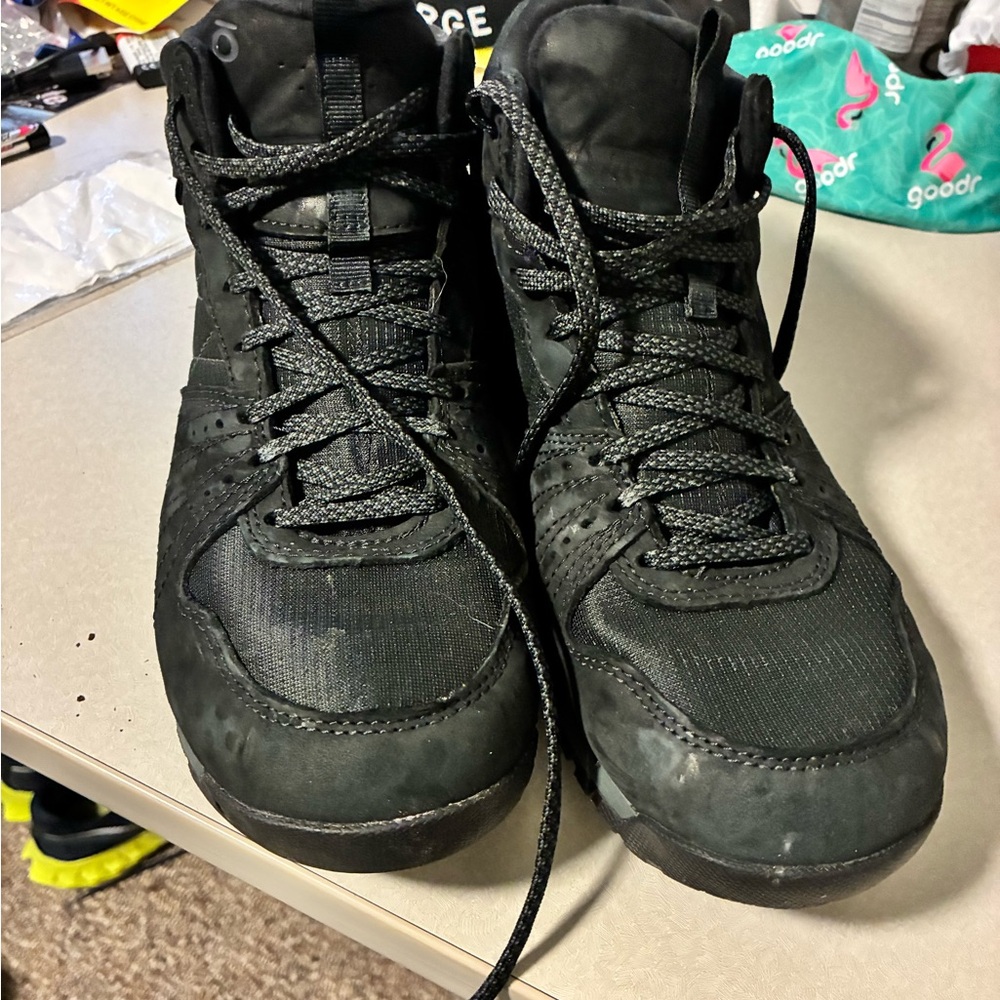Oboz Insulated winter hiking boots